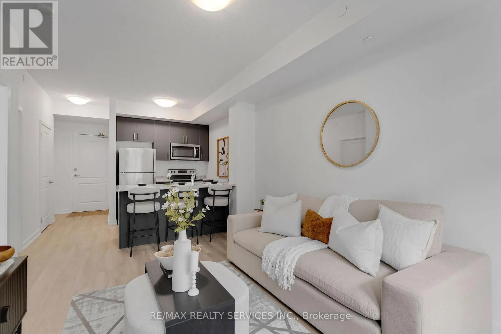 136 - 5055 GREENLANE ROAD