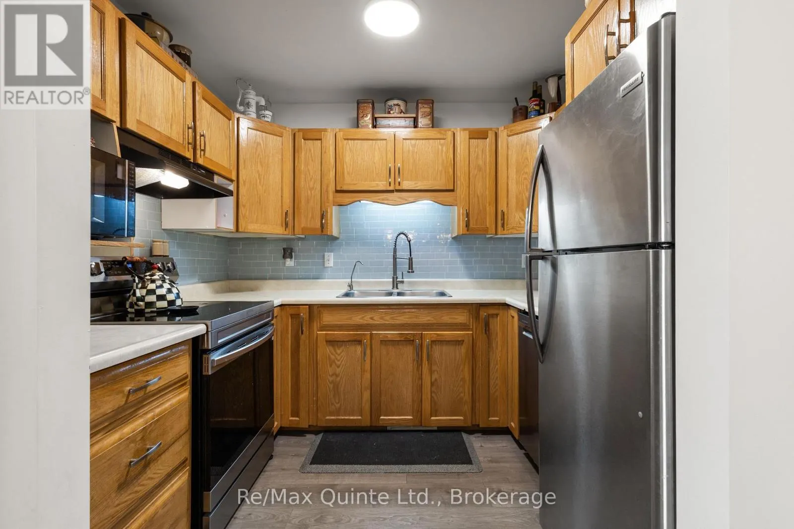 5 - 45 PRINCE EDWARD STREET #5
