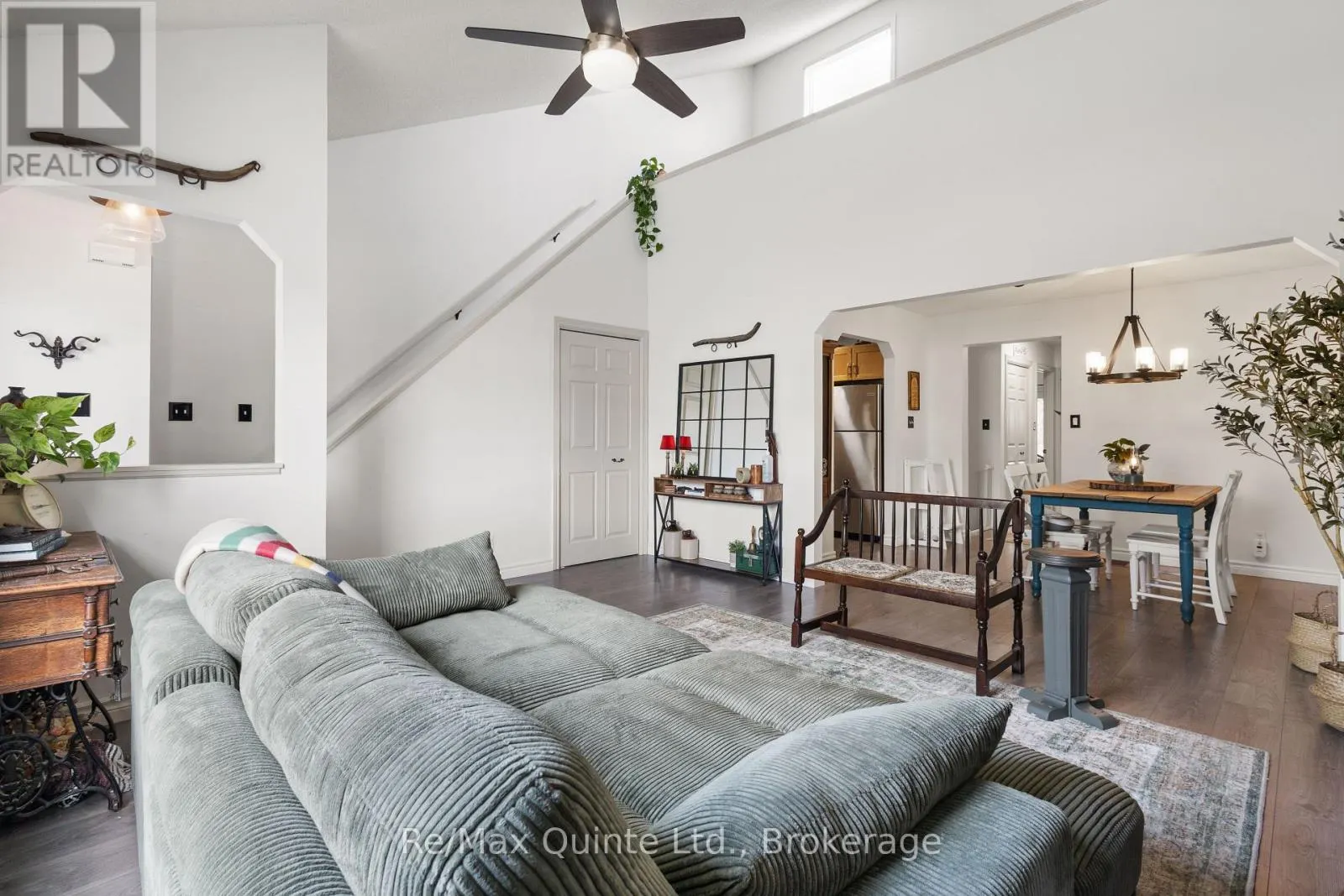 5 - 45 PRINCE EDWARD STREET #5