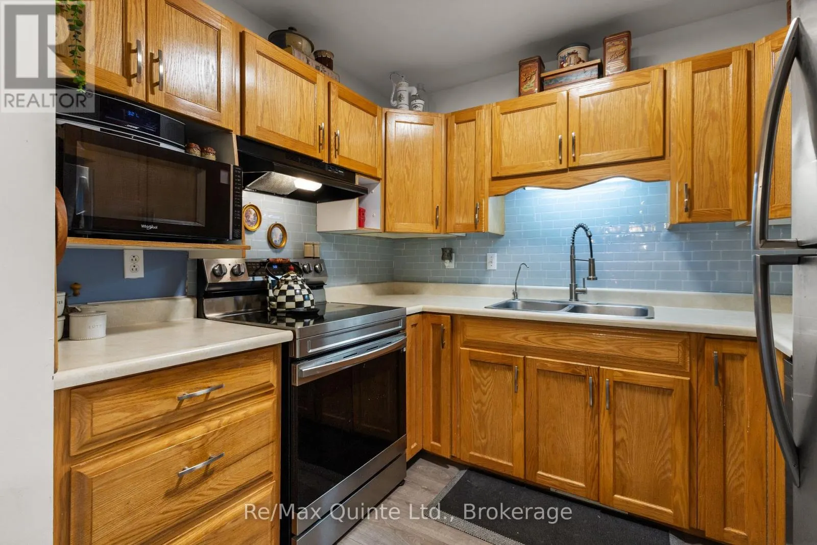 5 - 45 PRINCE EDWARD STREET #5