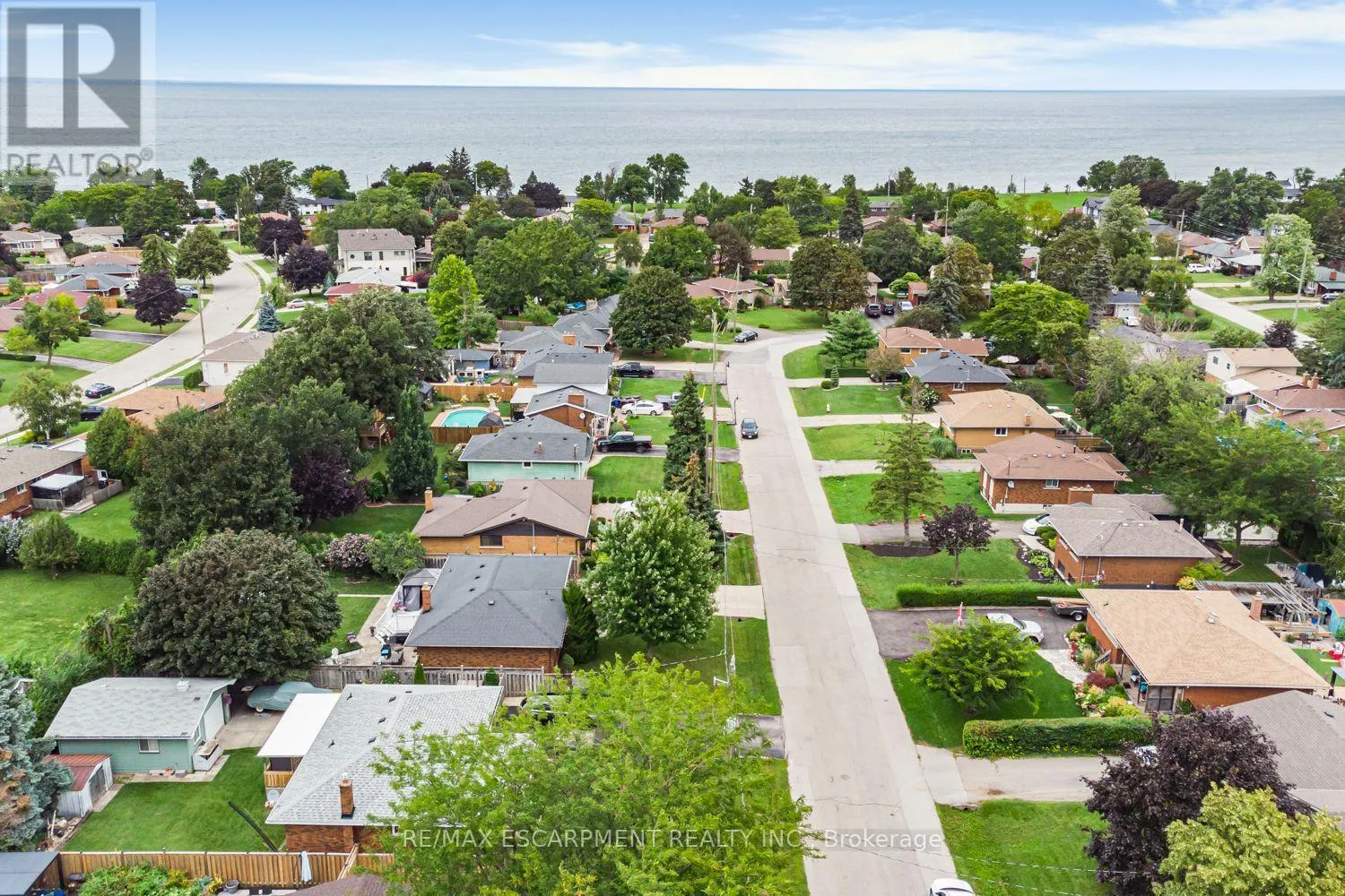 37 LORNE AVENUE