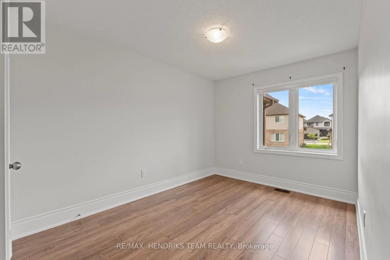 35 SUNSET WAY