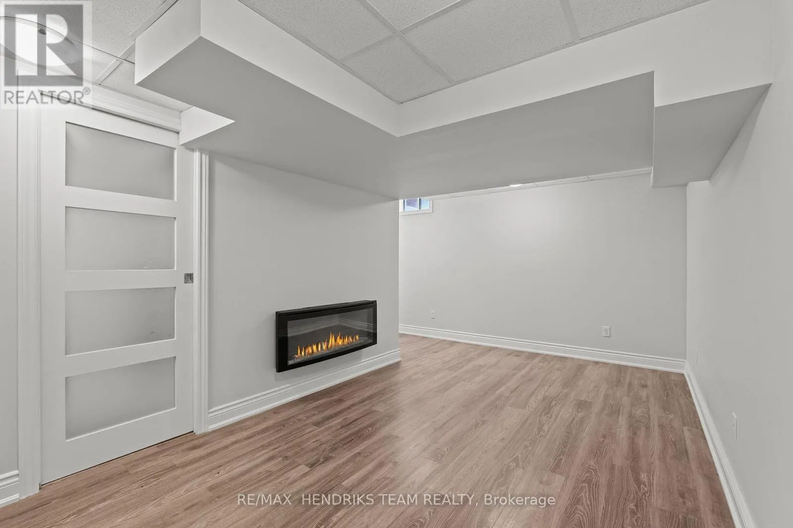 35 SUNSET WAY