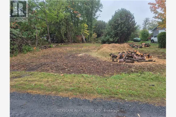 1574 OLD MONTREAL ROAD