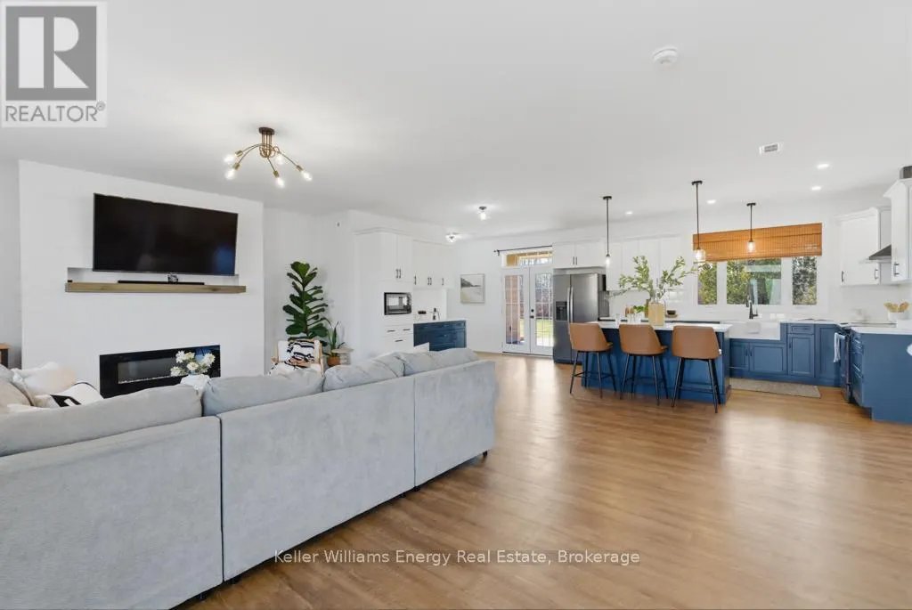 190 LAKESHORE ROAD