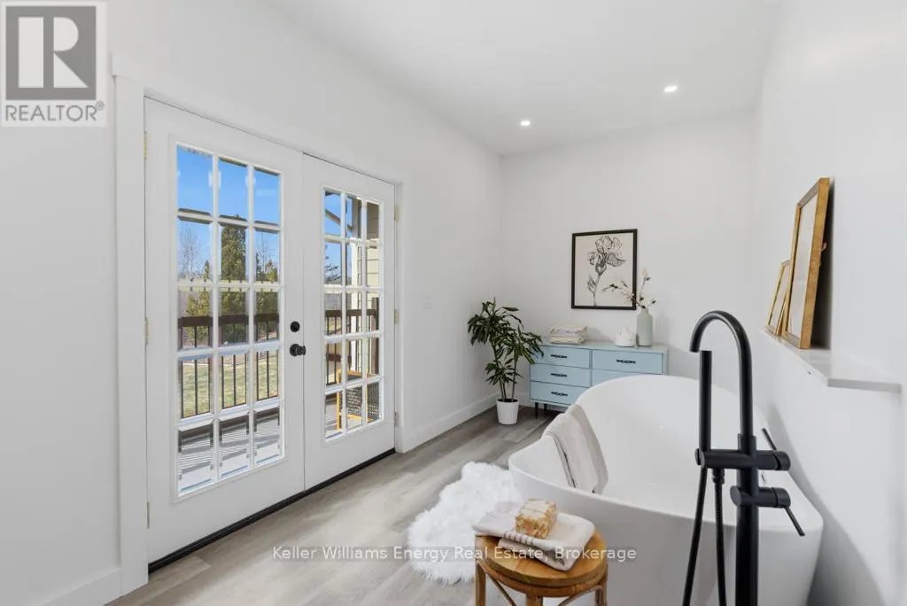 190 LAKESHORE ROAD