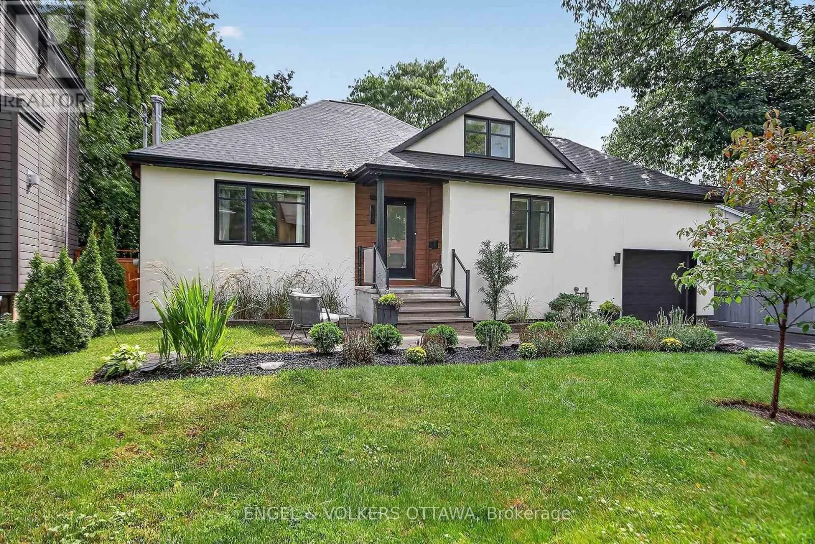 390 PRINCETON AVENUE