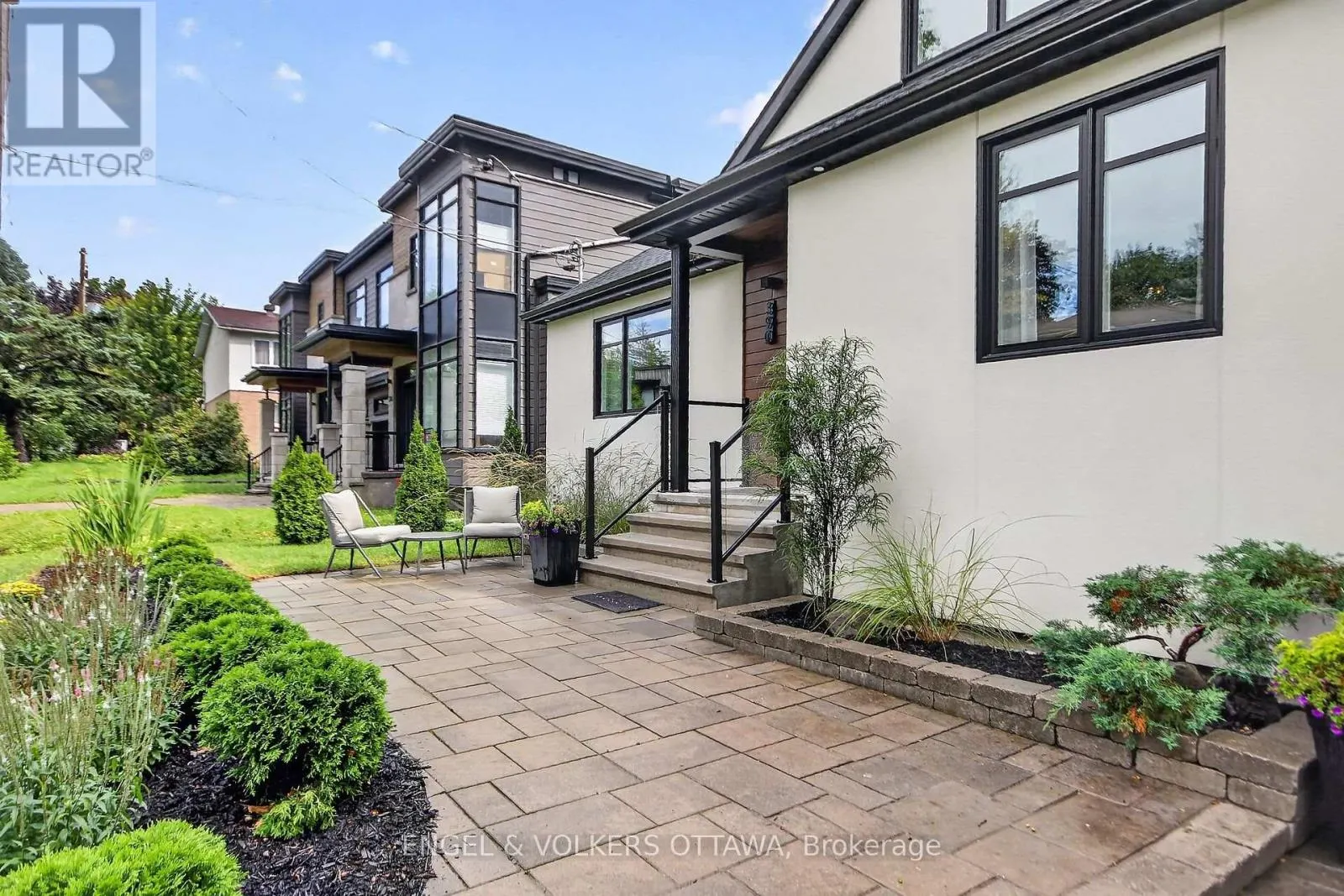 390 PRINCETON AVENUE