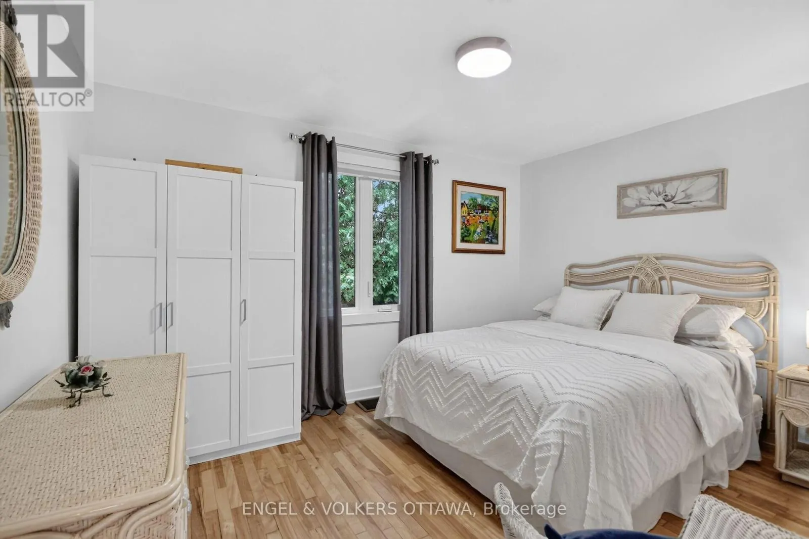 390 PRINCETON AVENUE