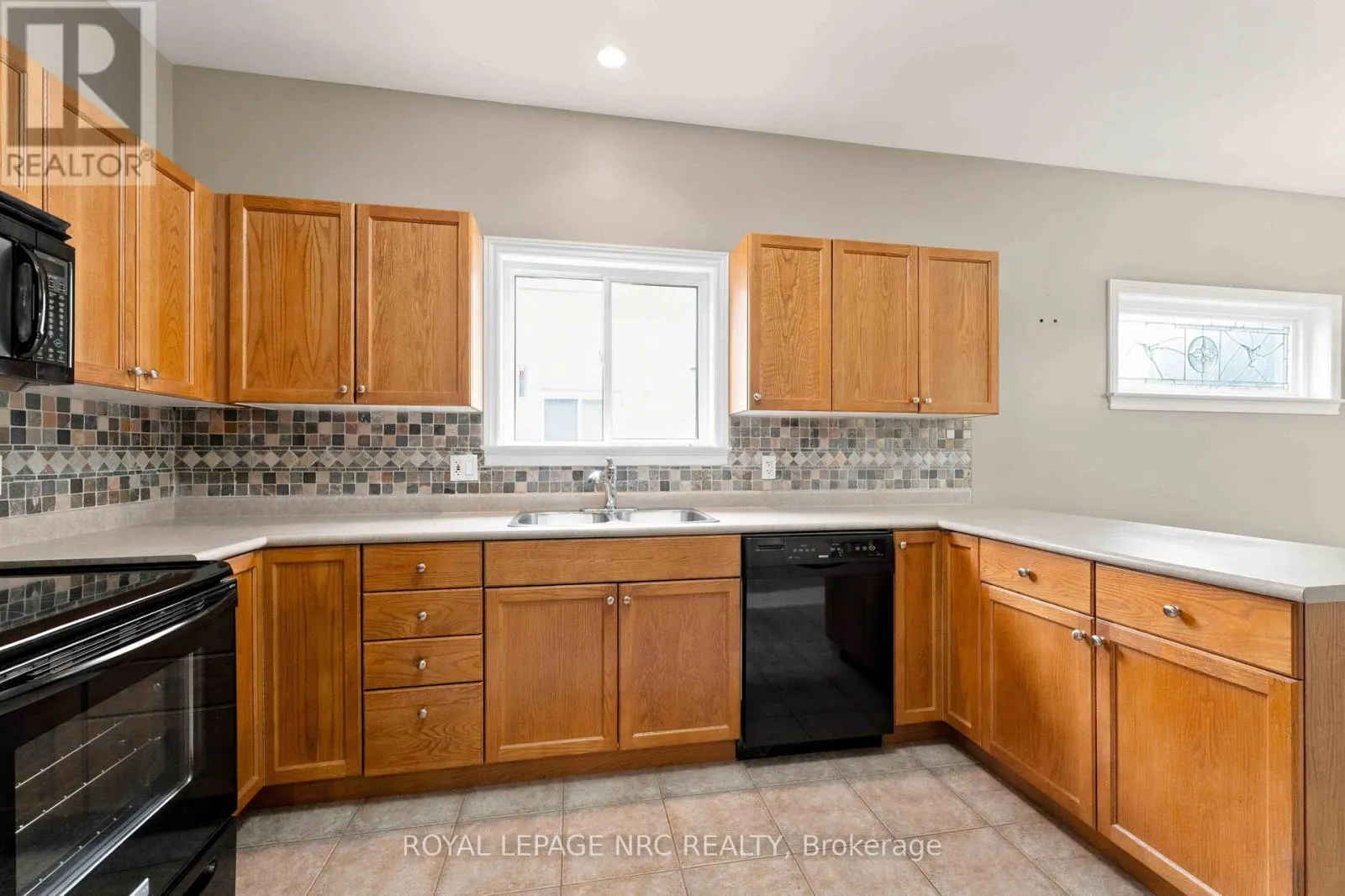 42 LORETTA DRIVE