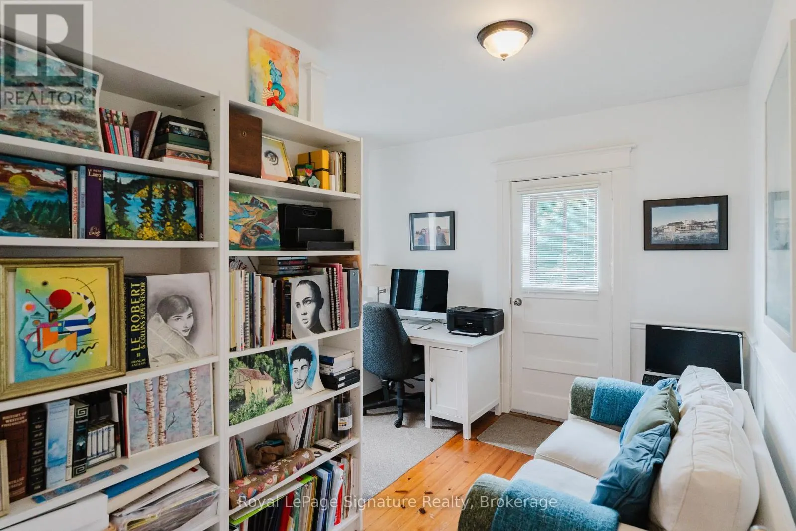 76 TROWBRIDGE STREET W