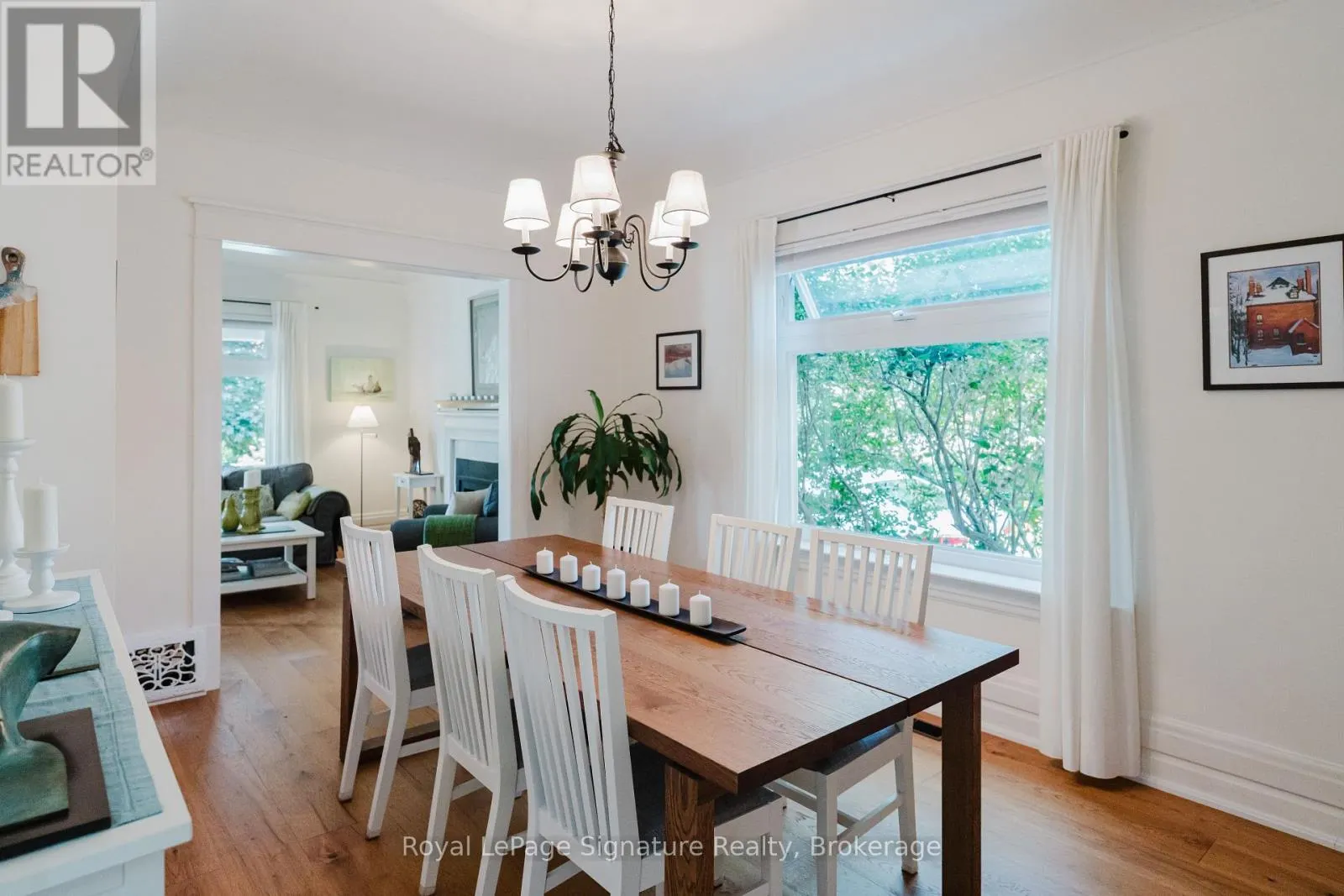 76 TROWBRIDGE STREET W