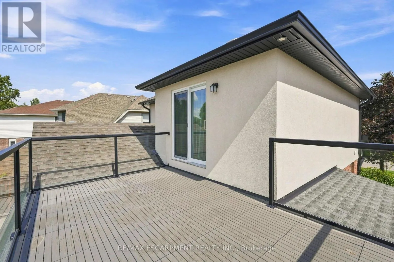 18 SABLE DRIVE