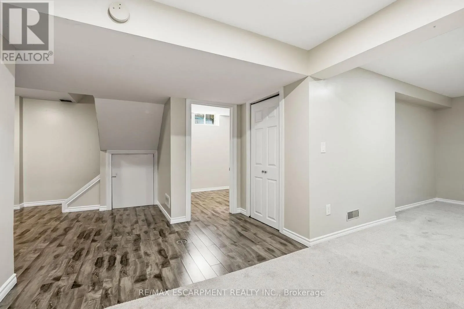 18 SABLE DRIVE