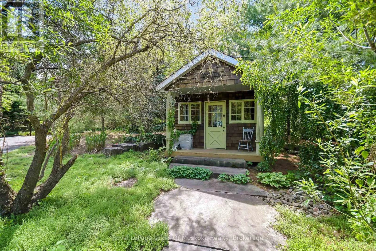 1039 ZISKA ROAD