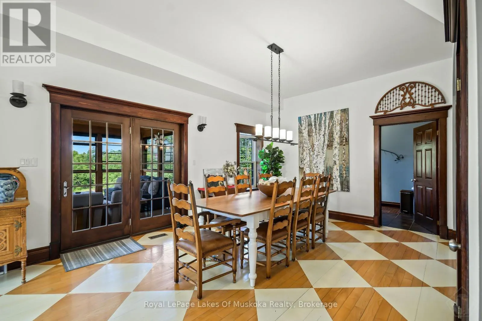 1039 ZISKA ROAD