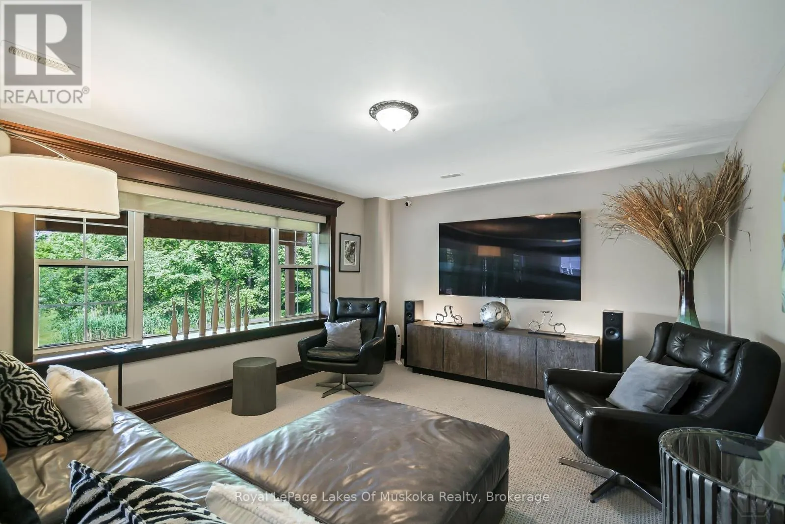 1039 ZISKA ROAD