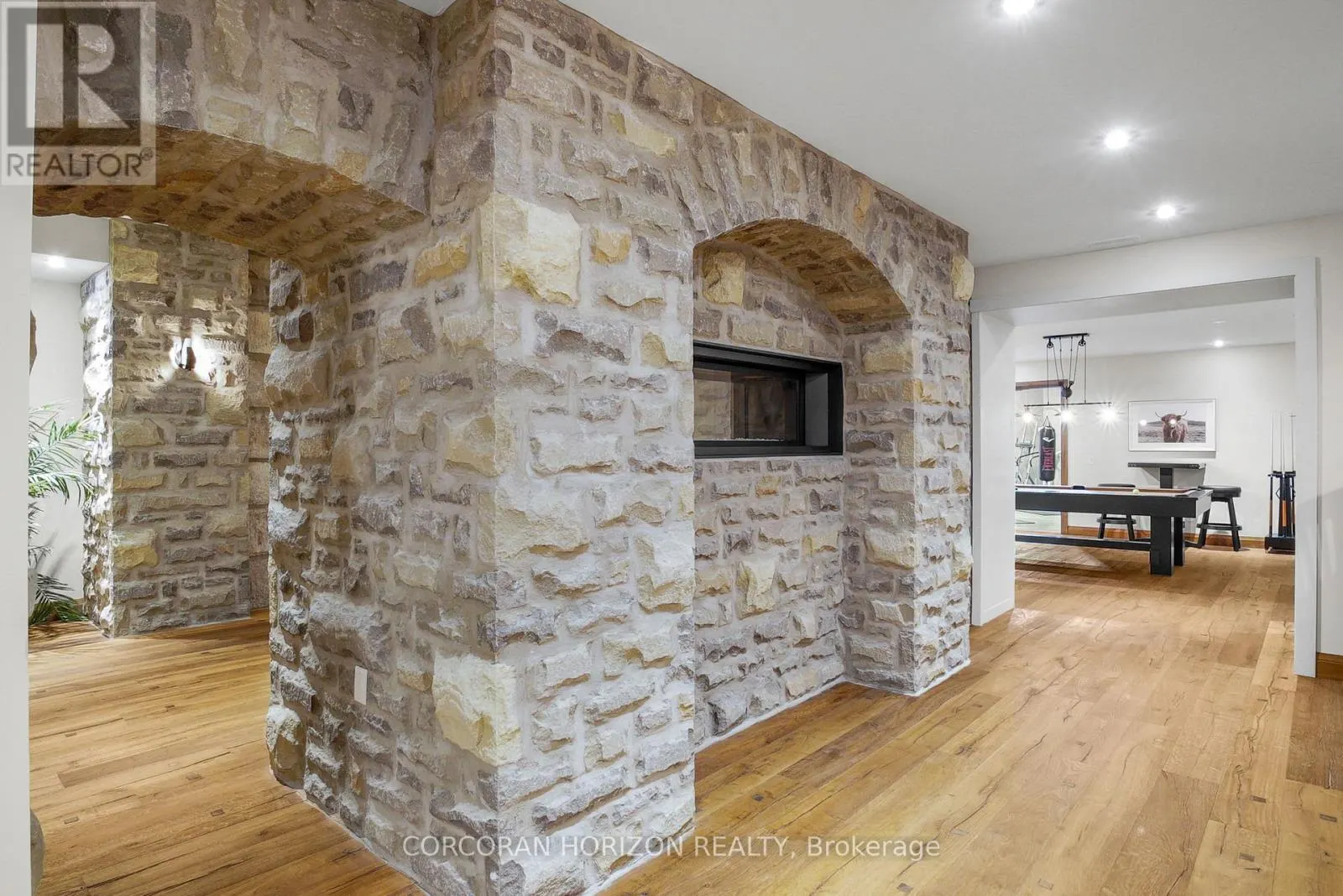 1546 MARYHILL ROAD