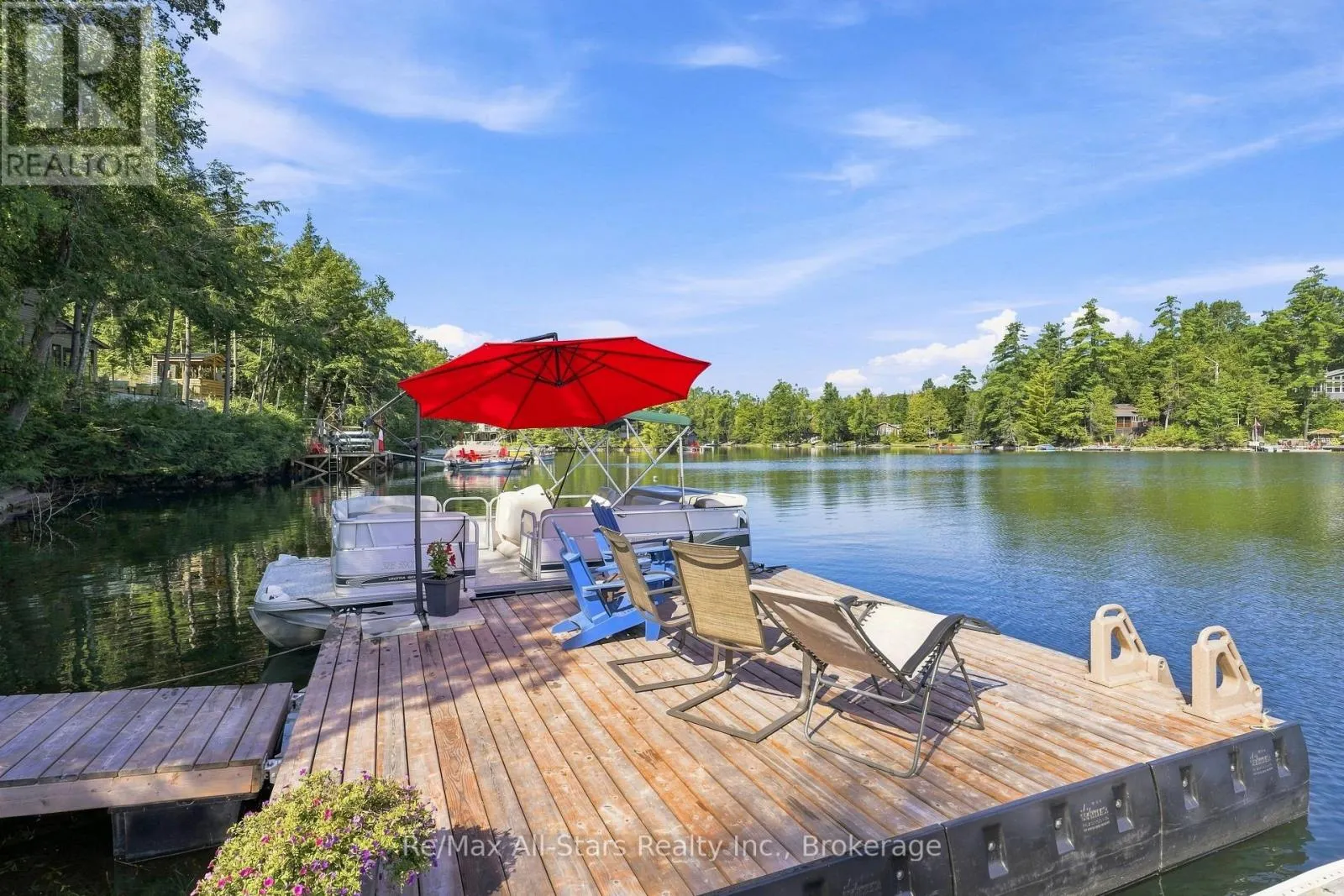 1561 CRYSTAL LAKE