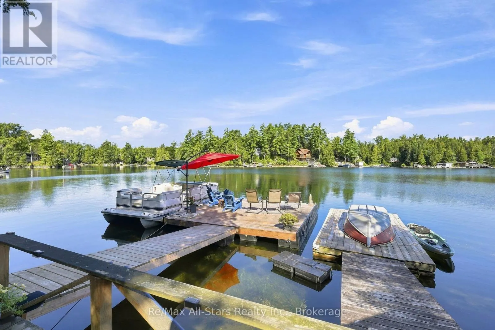 1561 CRYSTAL LAKE