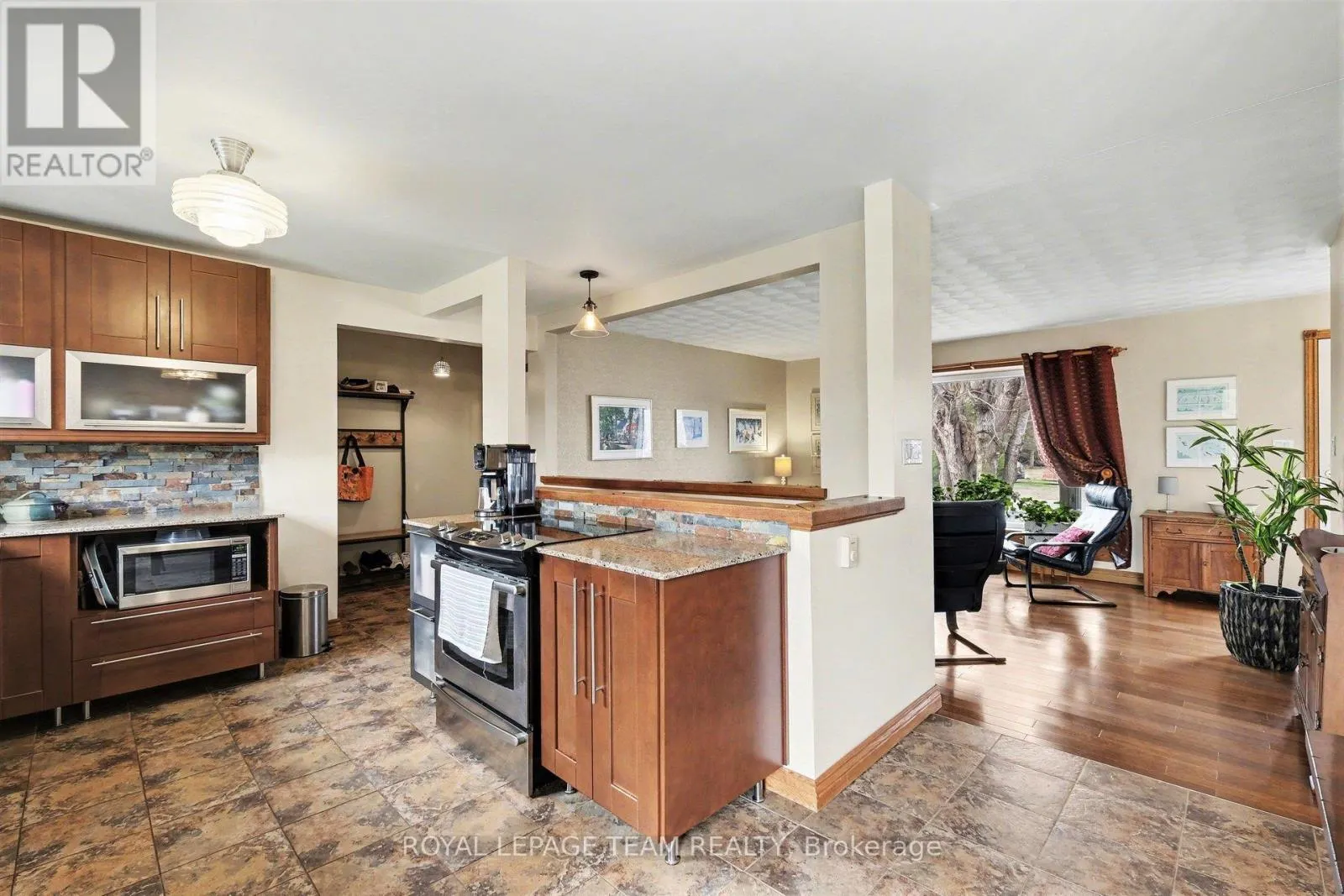 3041 BRIDGE STREET