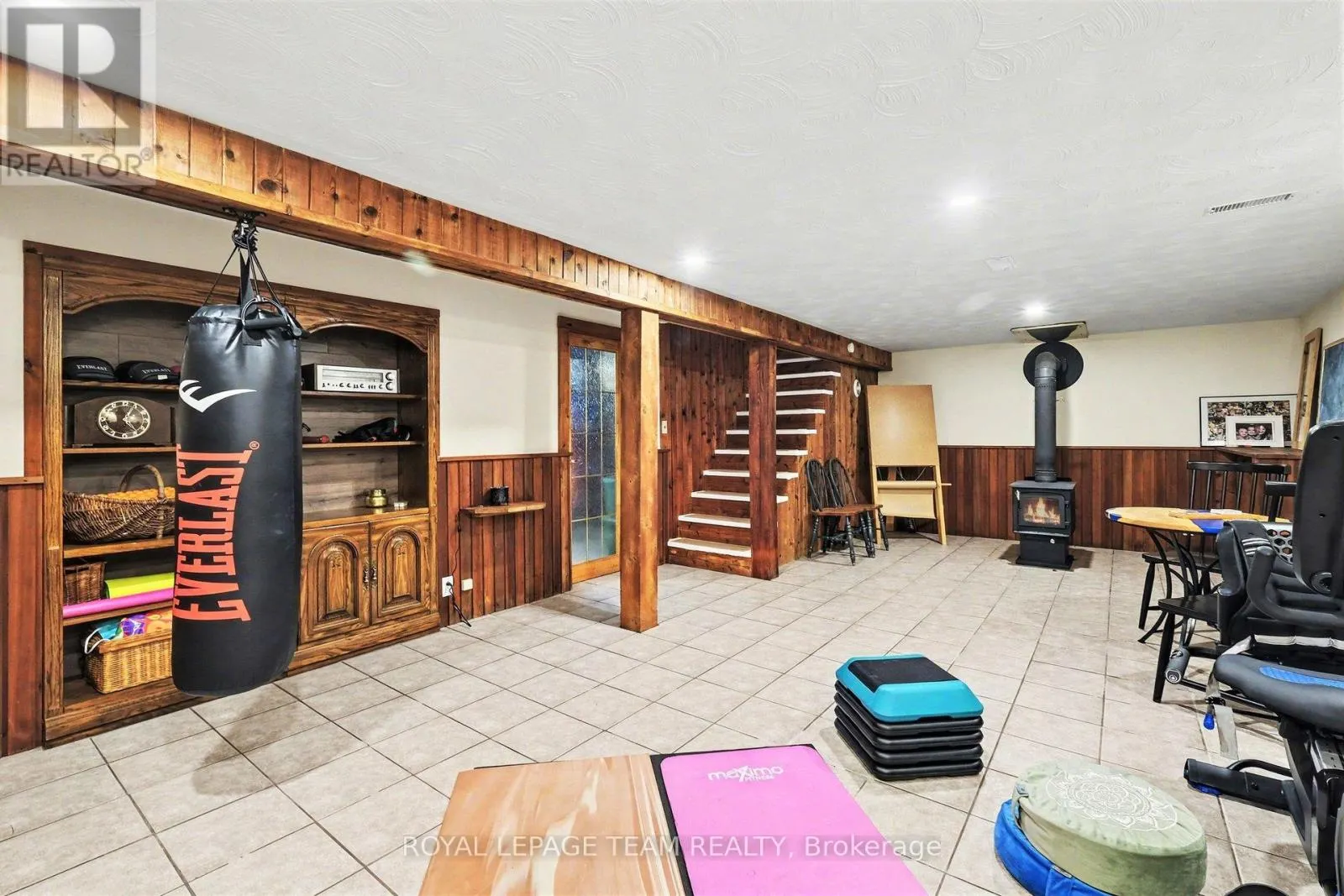 3041 BRIDGE STREET