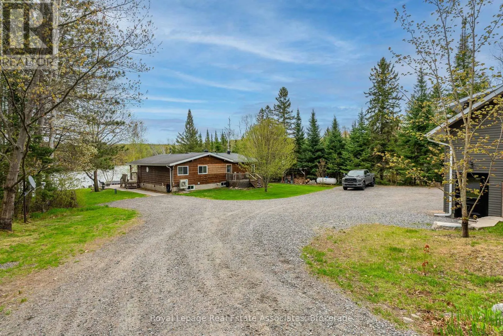 196 CIRCLE ROAD