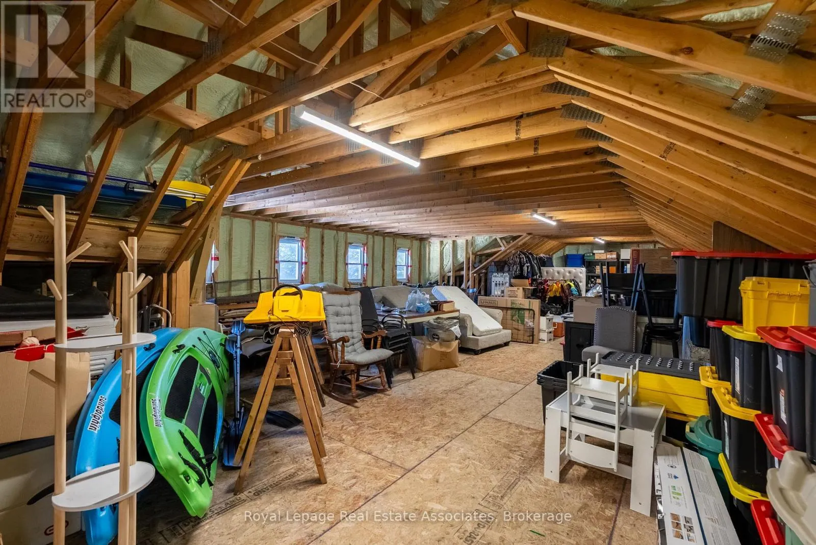 196 CIRCLE ROAD