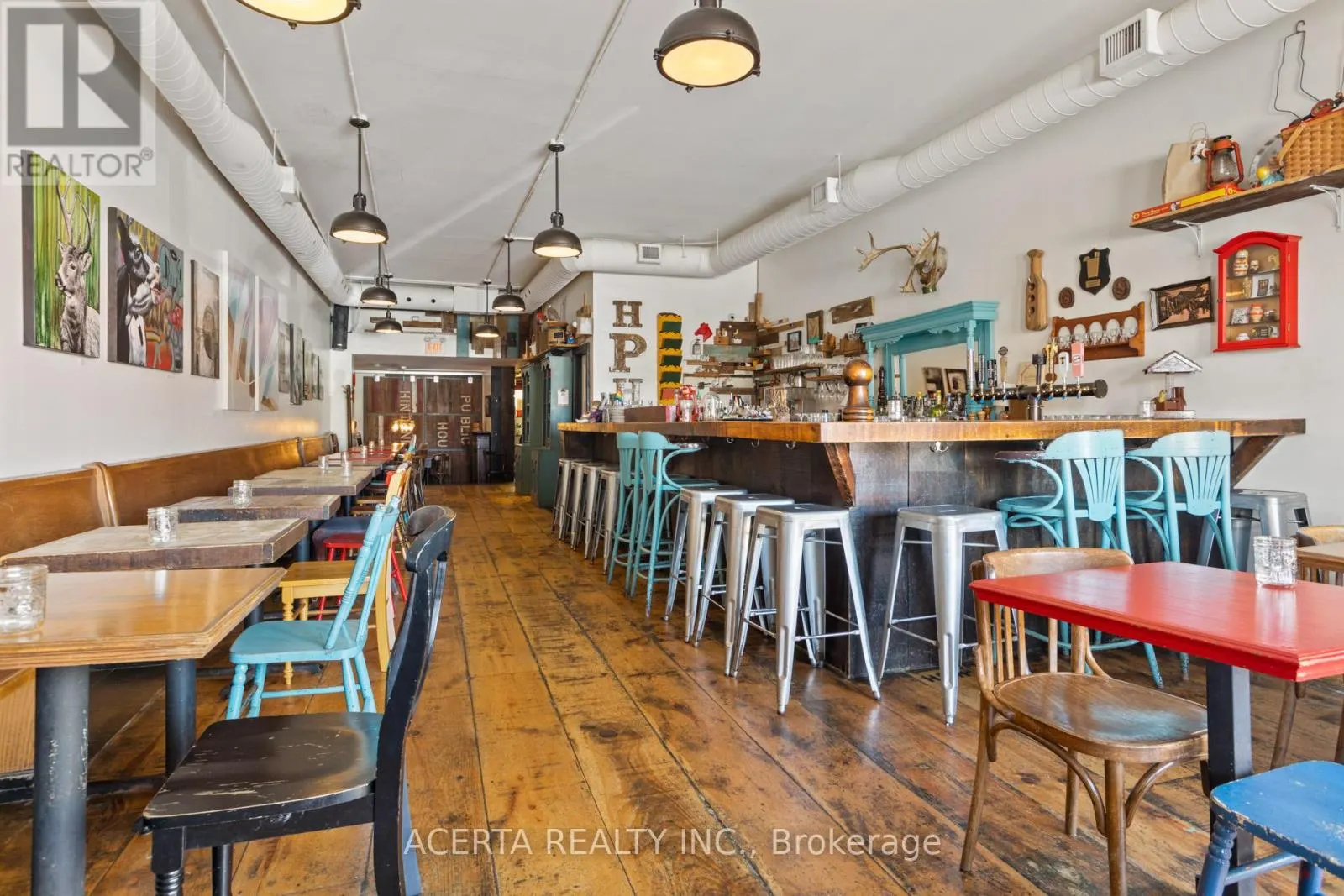 1008 WELLINGTON STREET W