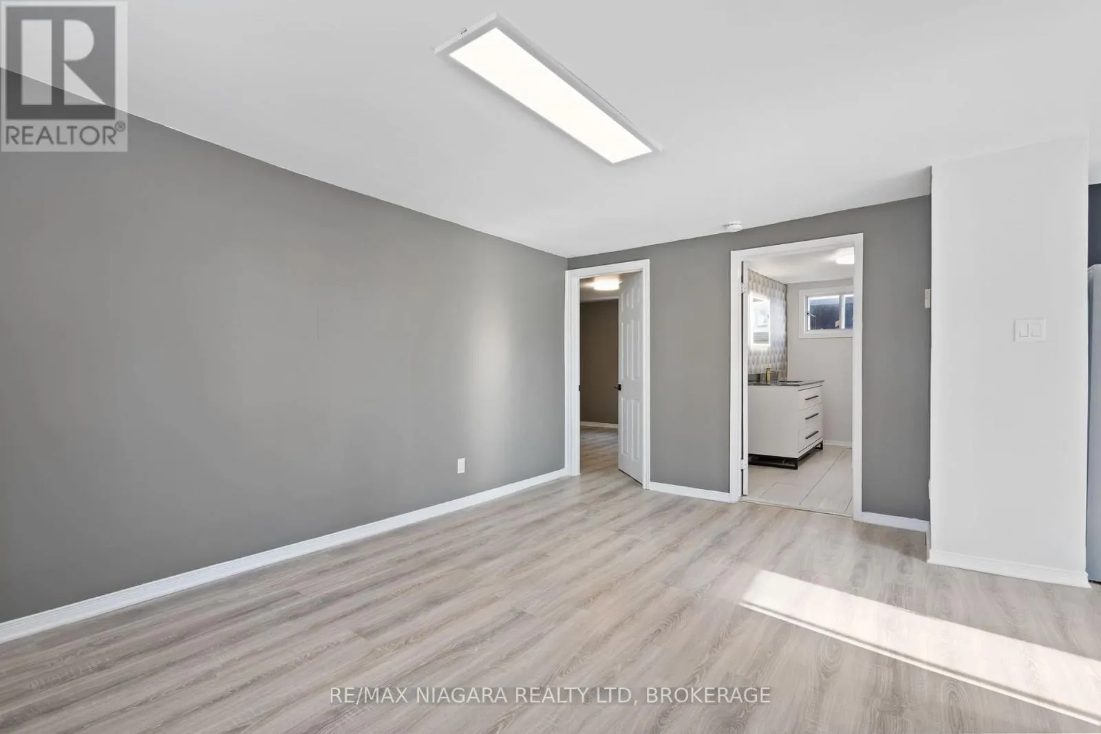 1 - 115 KINNEAR STREET #1