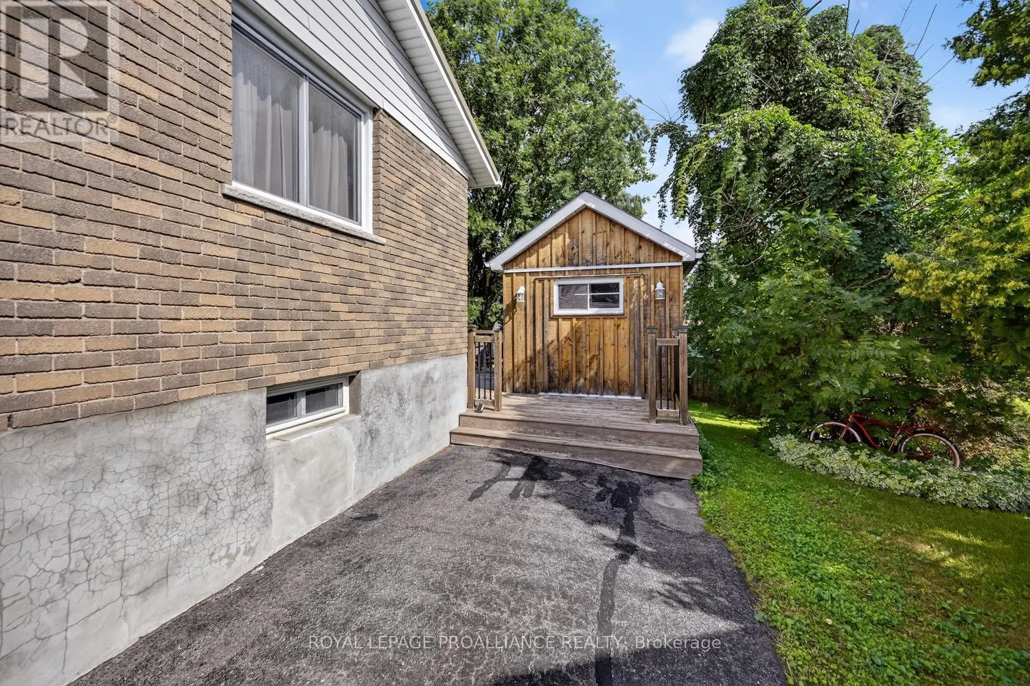 1305 BROCKMOUNT PLACE