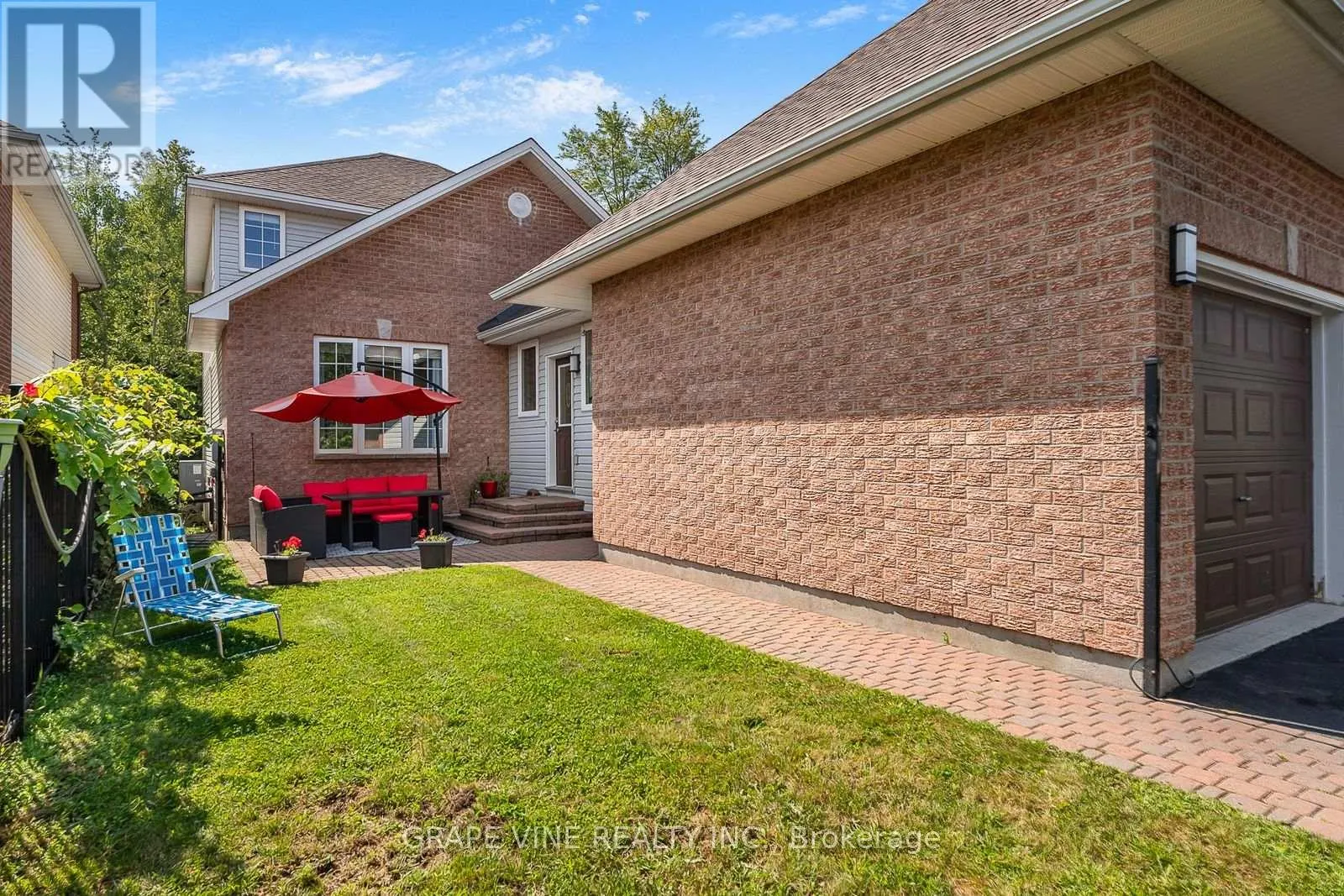319 PARKIN CIRCLE