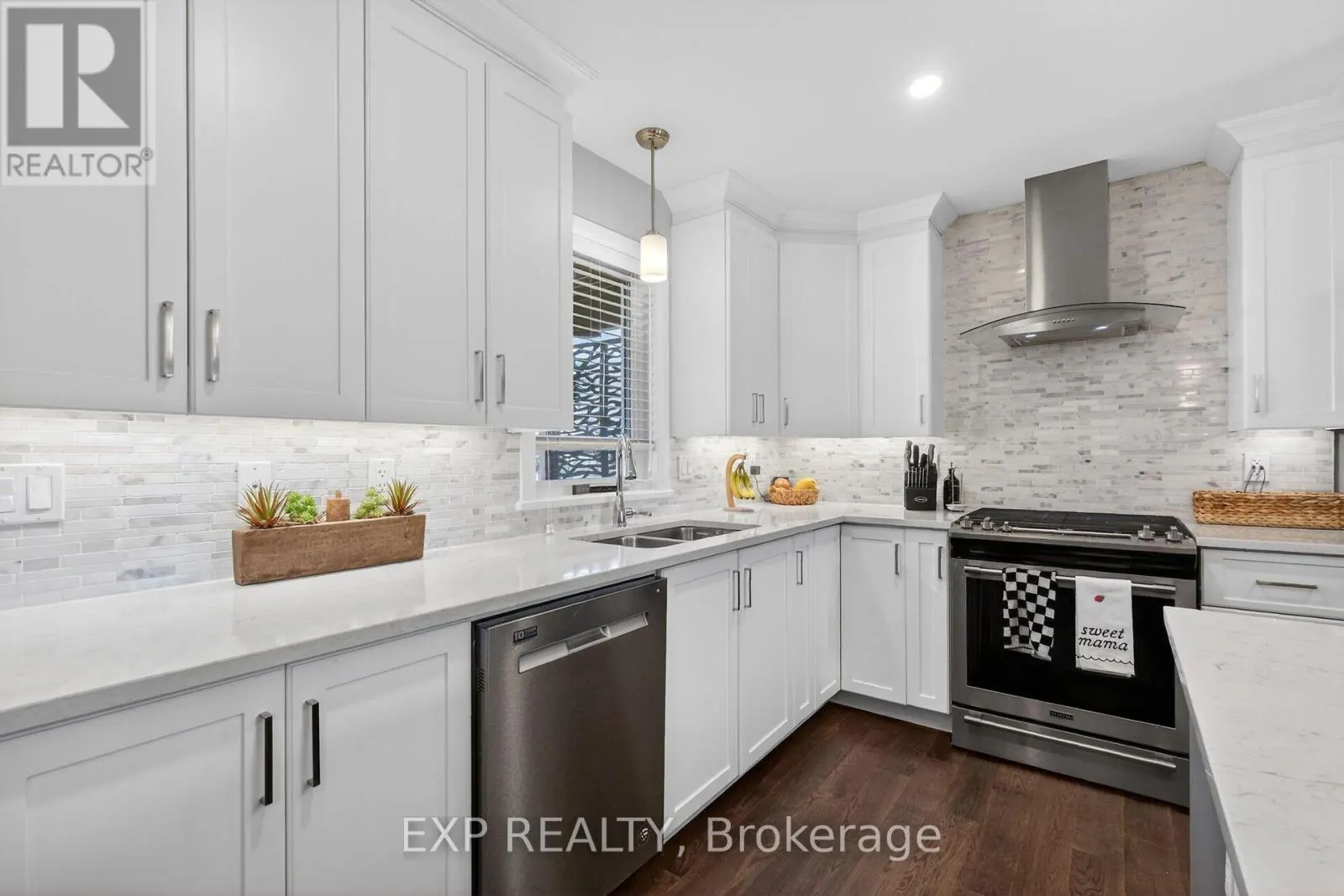 450 CENTRAL PARK BOULEVARD