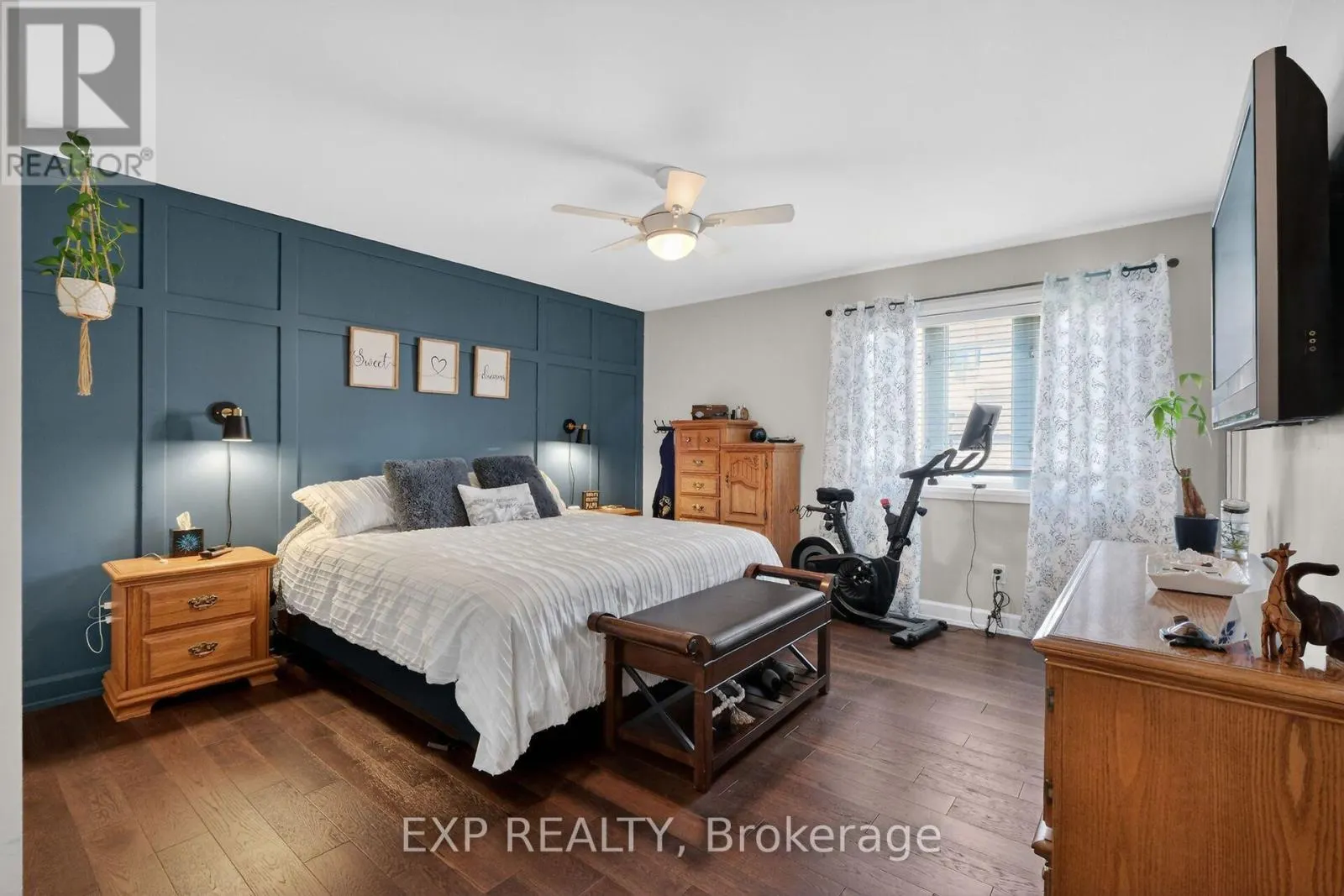 450 CENTRAL PARK BOULEVARD