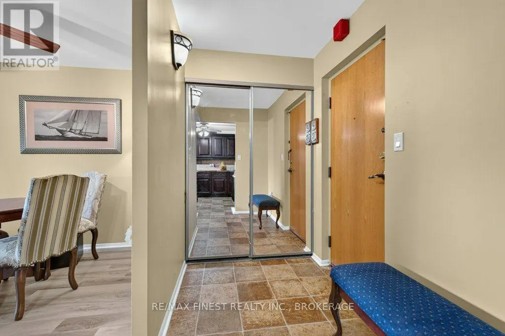 307 - 120 BARRETT COURT #307