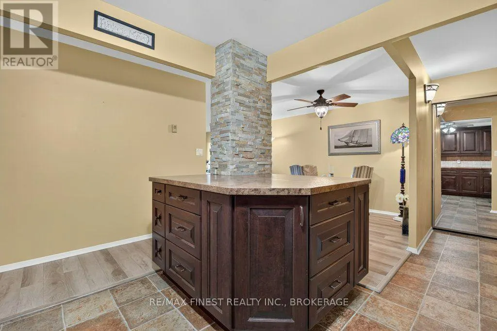 307 - 120 BARRETT COURT #307