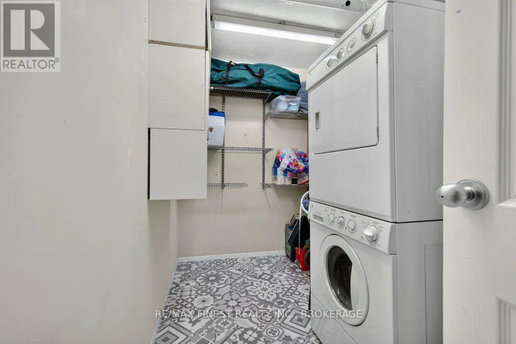 307 - 120 BARRETT COURT #307