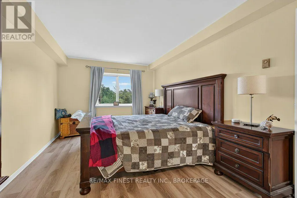 307 - 120 BARRETT COURT #307