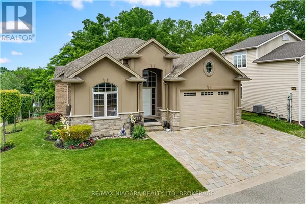 255 LAKESHORE ROAD