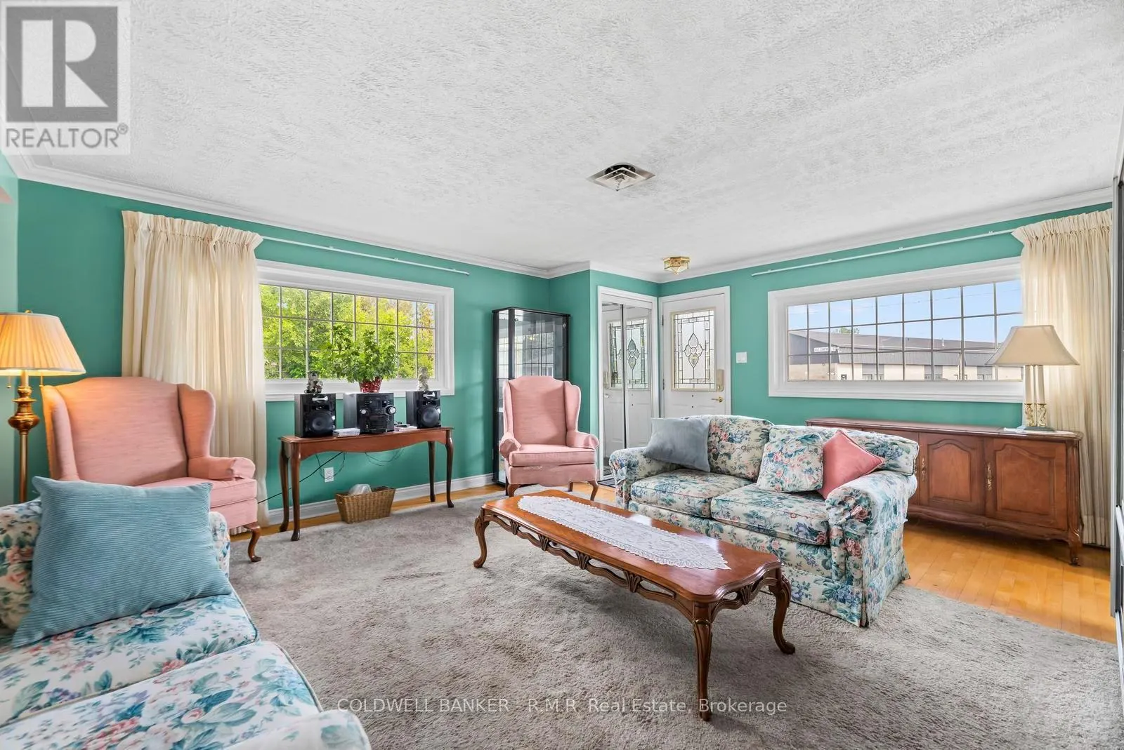455 CAMPBELL STREET