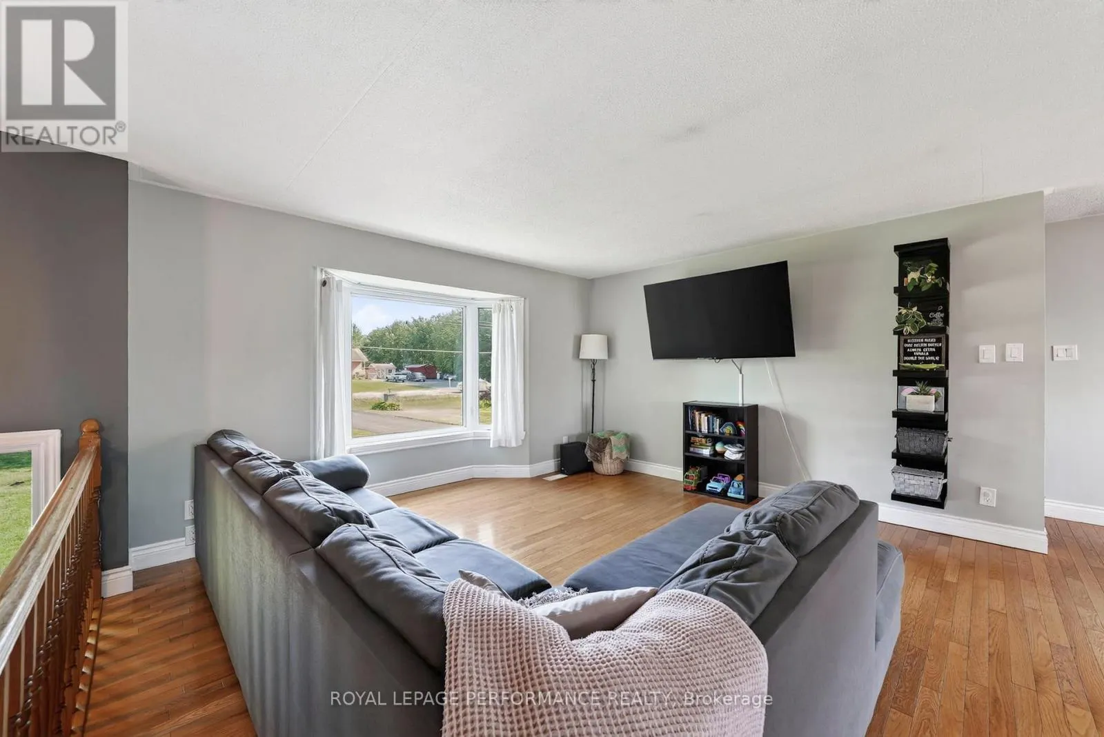 16217 NORTHFIELD ROAD
