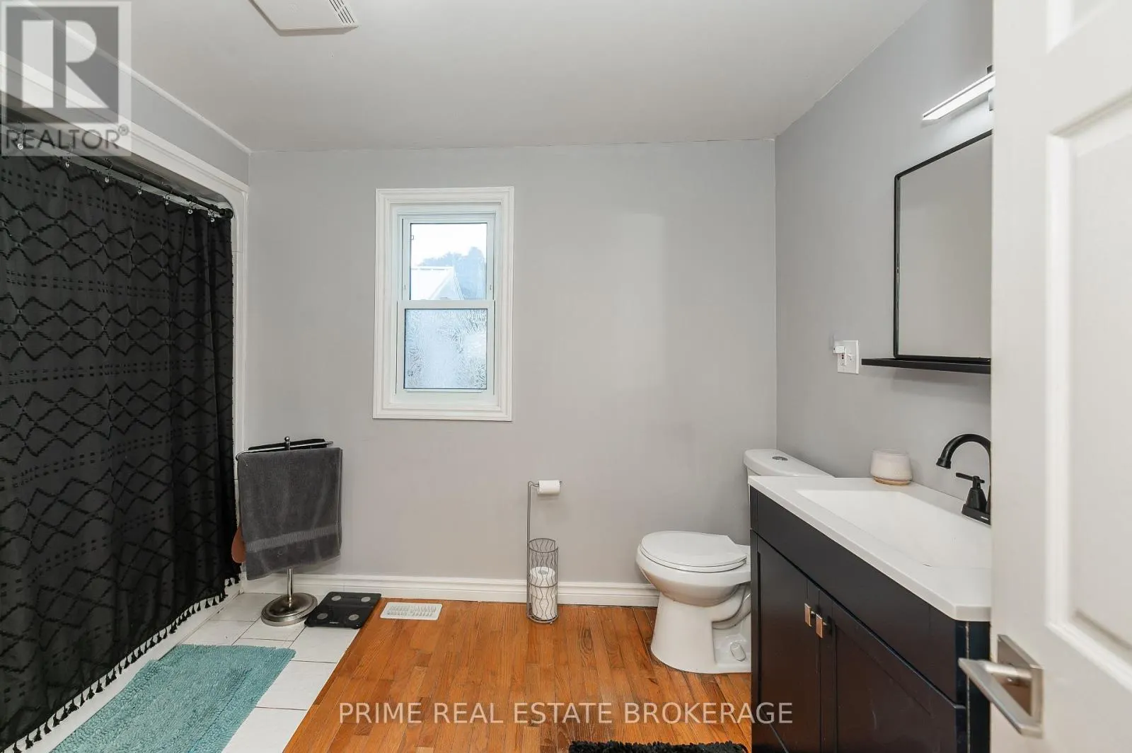 221 THIRD STREET