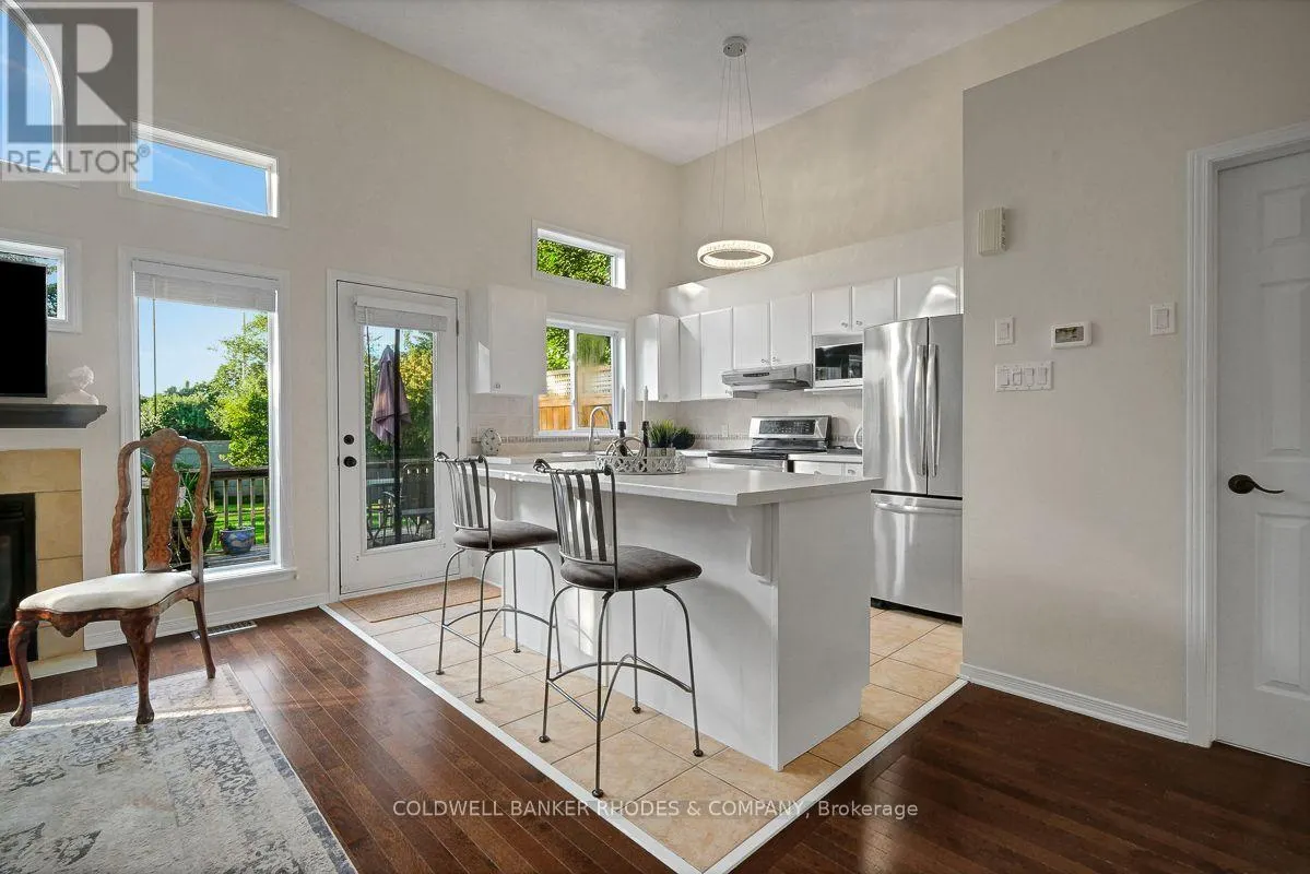 157 GLADEVIEW PRIVATE