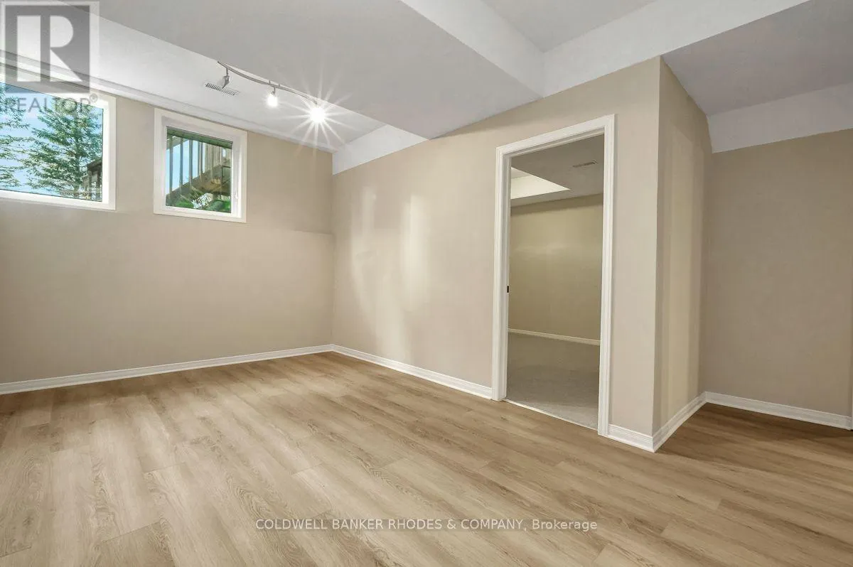 157 GLADEVIEW PRIVATE