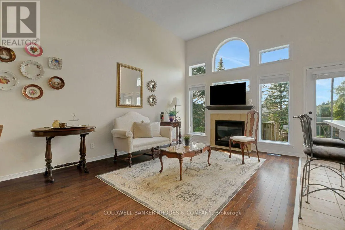 157 GLADEVIEW PRIVATE