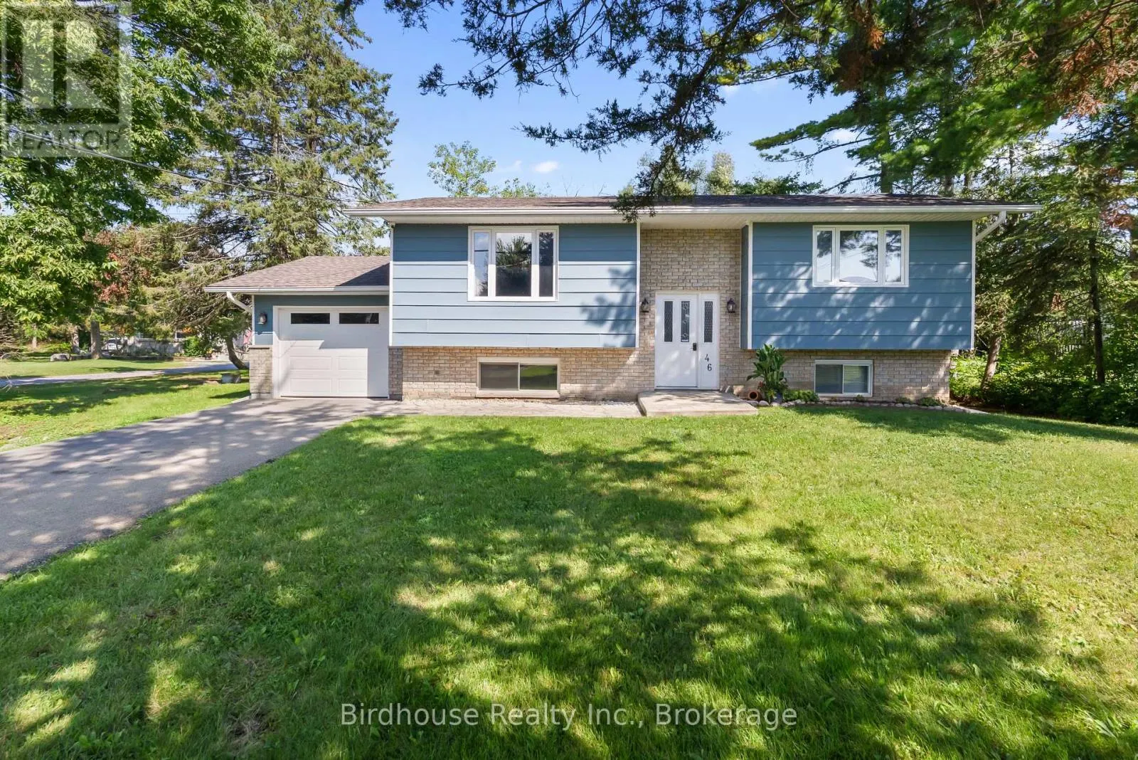 46 RIVERSIDE DRIVE