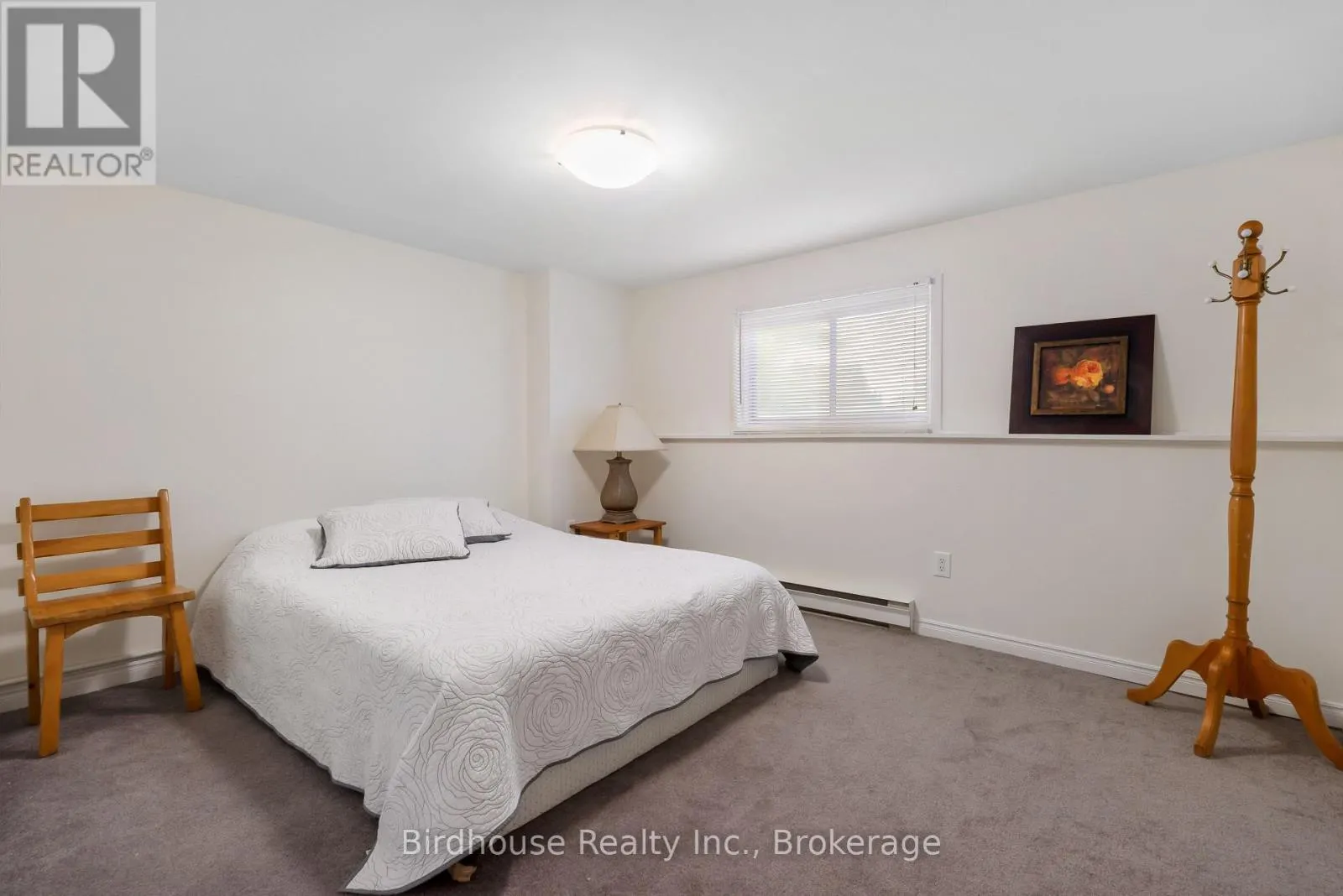 46 RIVERSIDE DRIVE