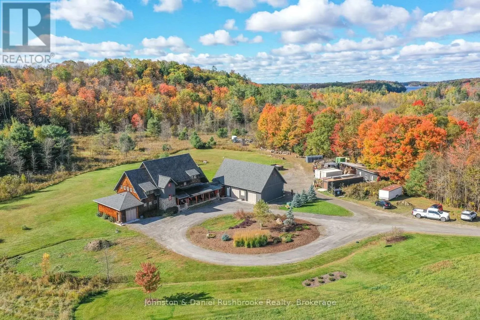 1422 MUSKOKA RD 118 ROAD W