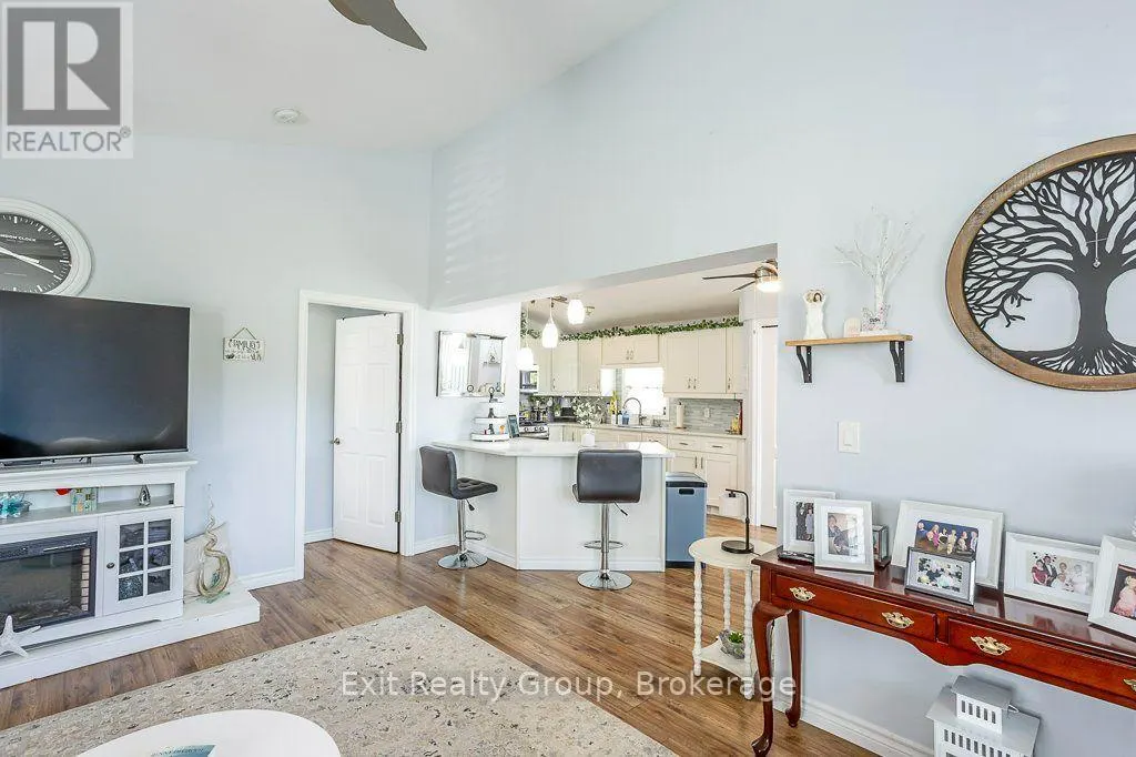 23 - 152 CONCESSION ROAD 11 WEST #23