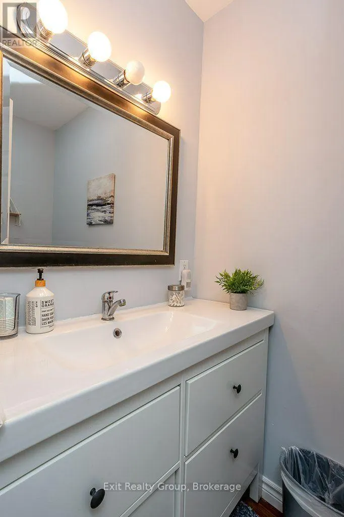 23 - 152 CONCESSION ROAD 11 WEST #23